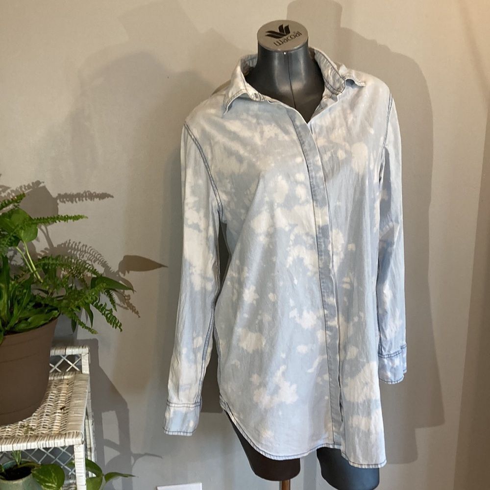 SUNDRY long hidden button down factory distressed bleached painters grunge